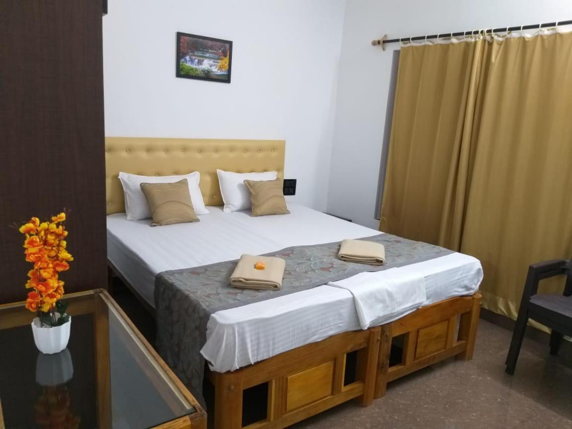 Oasis Beach Resort 아곤다 외부 사진