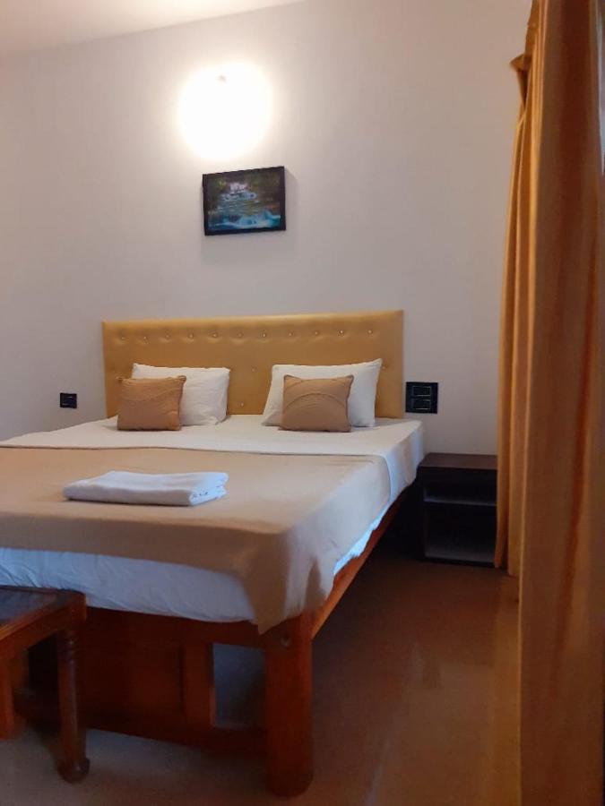 Oasis Beach Resort 아곤다 외부 사진