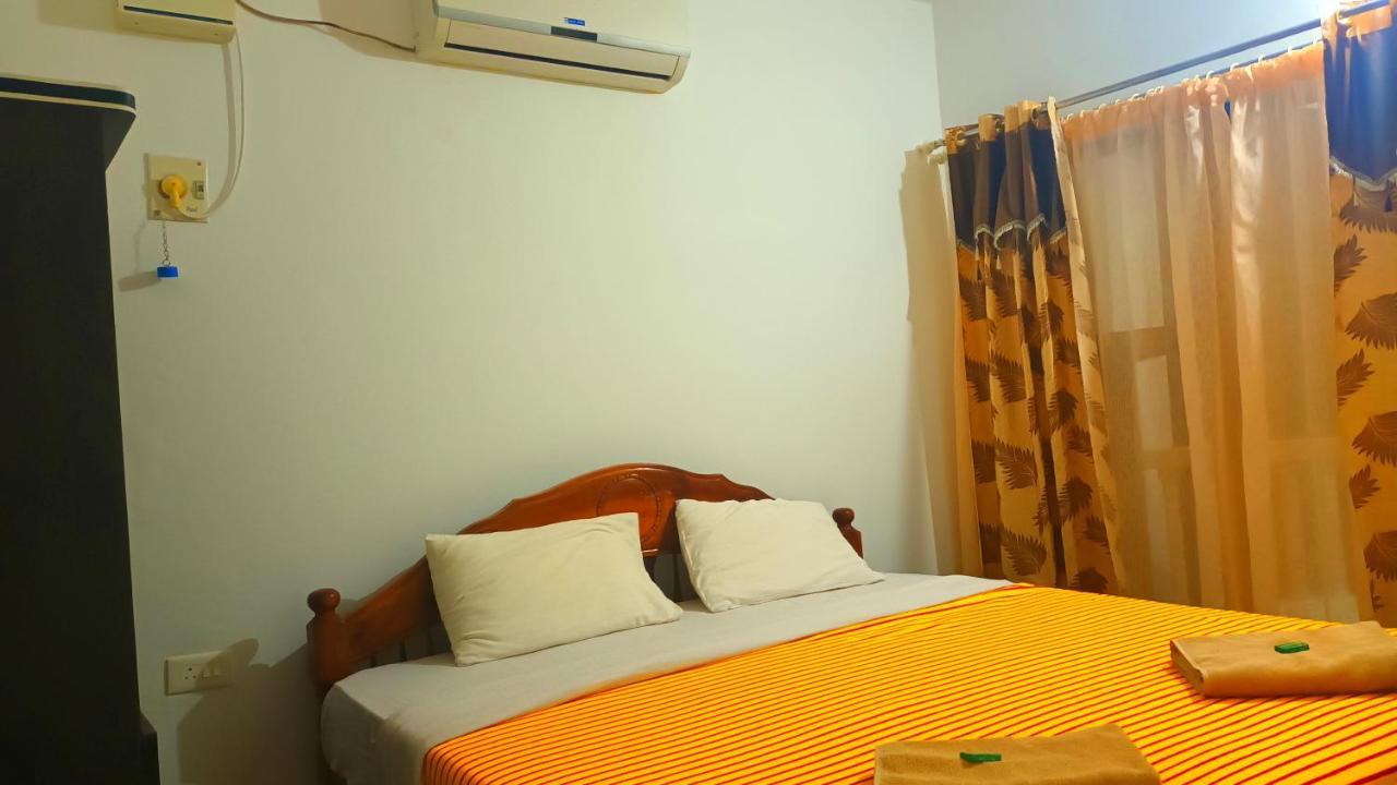 Oasis Beach Resort 아곤다 외부 사진