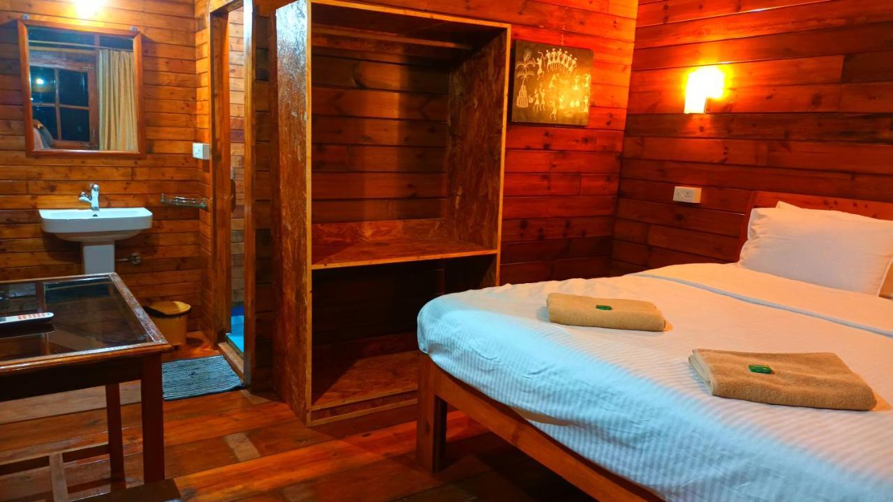 Oasis Beach Resort 아곤다 외부 사진